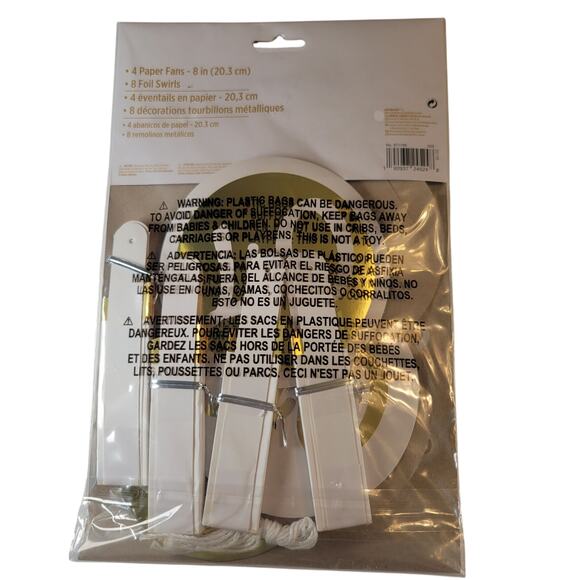 Gold & White 40th Birthday Party Kit - Photo Booth, Decor, Sash & Confetti - Picture 12 of 16